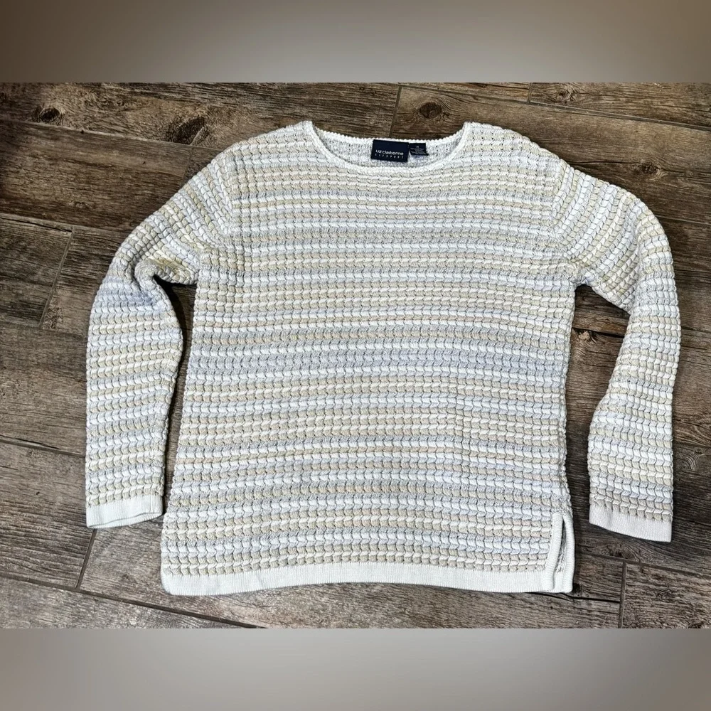 Sweater​​​ - Picture 2 of 6
